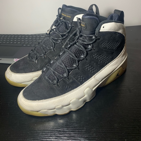 Jordan “Flight” - Picture 2 of 4